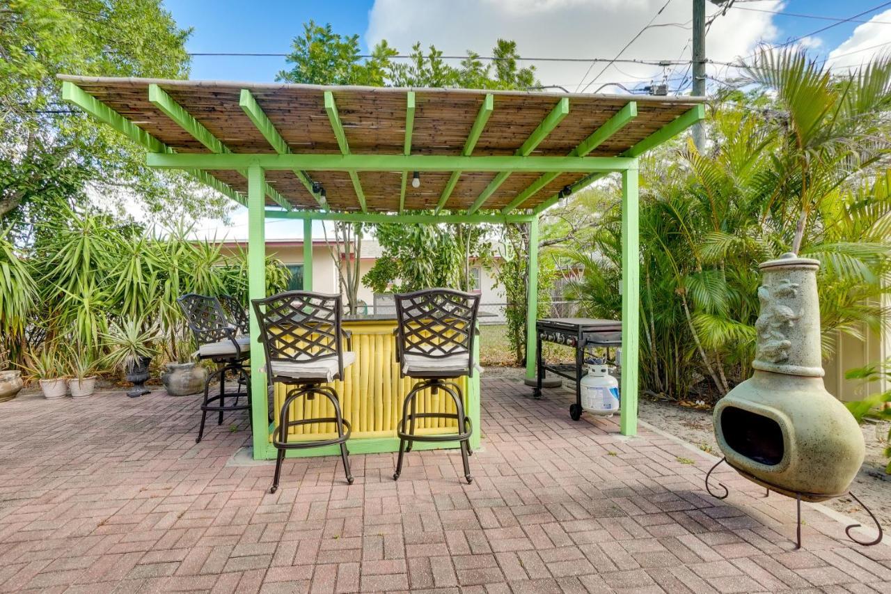 Clearwater Vacation Home Rental With Tiki Bar! Bagian luar foto